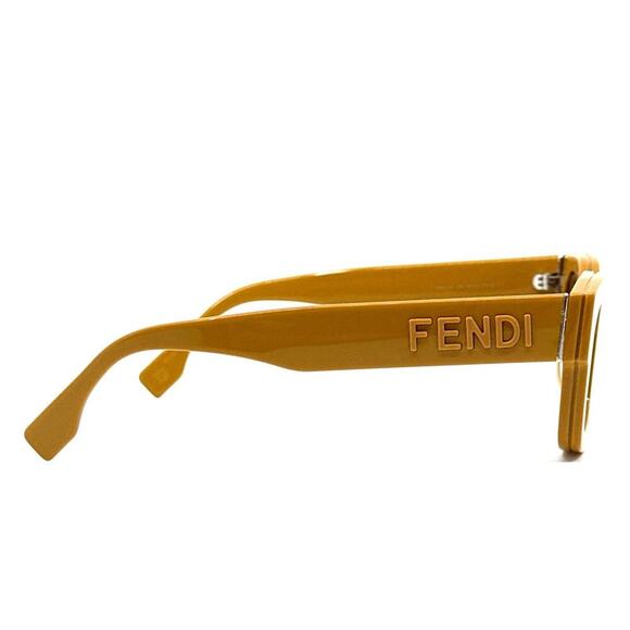 New, FENDI Sunglasses FE40119I 39E Authentic - Picture 3 of 11